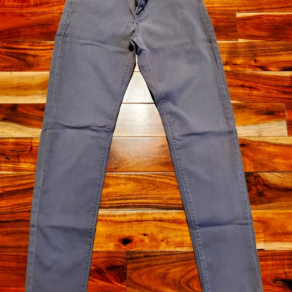Celebrity Pink. Jayden Skinny Gray Jeans Size: 7/28